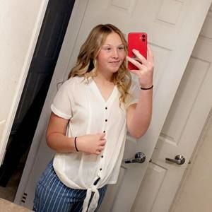 Meet your Posher, Brianna